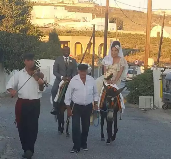 Awww...Monalisa Chinda and Husband riding horses on their wedding
